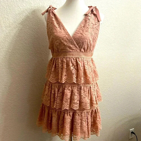 Bardot Tierred Lace Dress - Picture 1 of 8